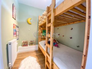 Photo 7- click for photo gallery